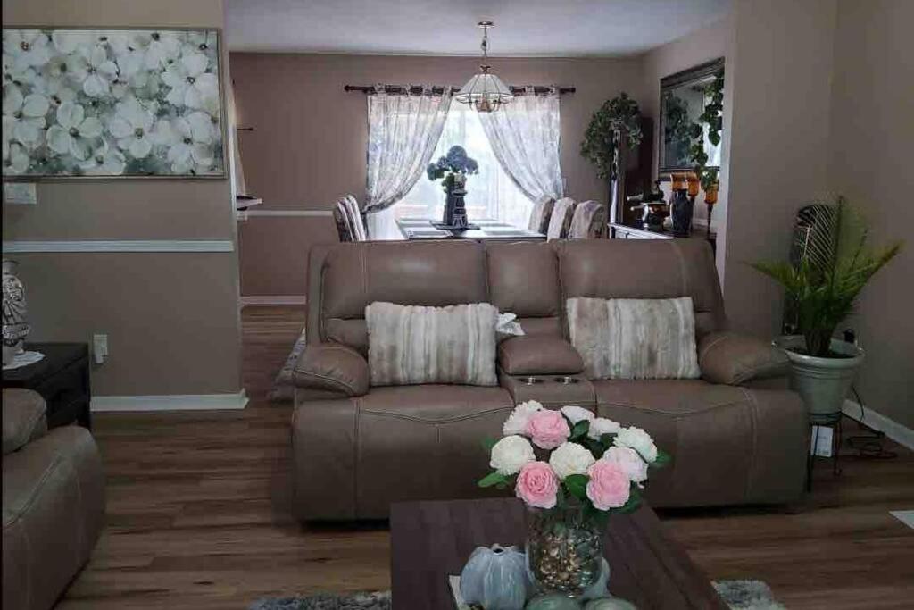 Smart Entire Loft, 3 Bedroom 2 Bath, With 3 Tv Колумбия Экстерьер фото